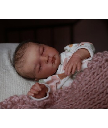 Poupée reborn féminine nouveau-née yeux fermés - Flora par Pricilla Lopez Par le système avancé 